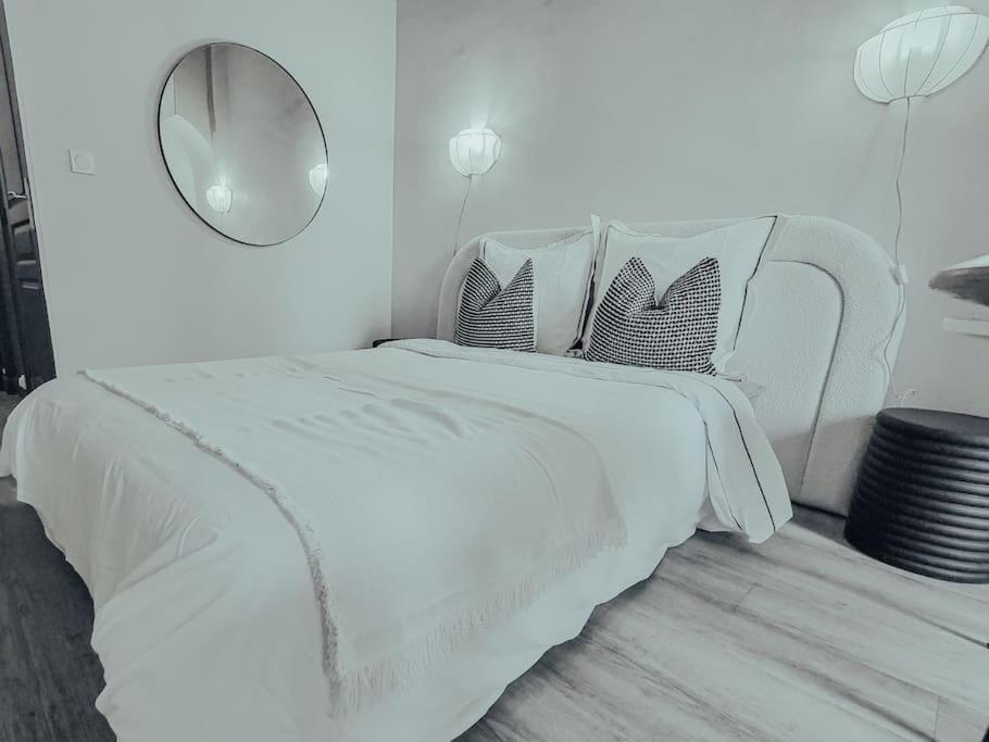 Suite Opium Lyon Exterior photo